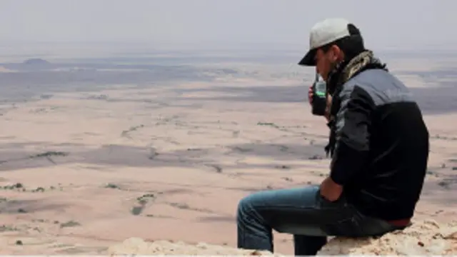 احد مقاتلي المعارضة في نالوت