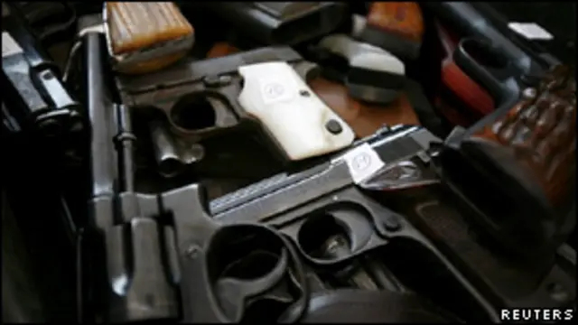 امریکہ نے ریمیریز کی گرفتاری پر 50 لاکھ ڈالر جبکہ میکسیکو نے 30 لاکھ ڈالر کی انعامی رقم رکھی ہوئی تھی