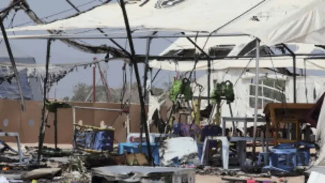 Puing-puing sekolah Unicef yang dibakar