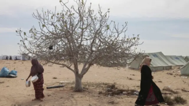 Kam pengungsi Ras Ajdir di perbatasan Tunisia