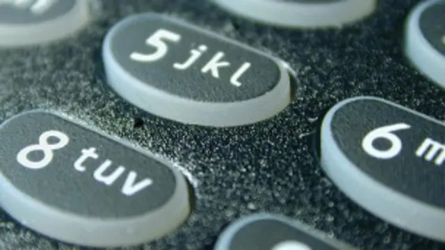 Мобильный телефон