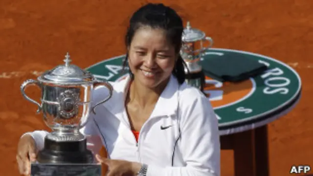 李娜赢得２０１１年法国网球公开赛女单冠军