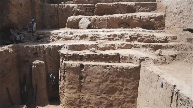 پشاور سے ملنے والے سکوں کی عالمی نمائش کرنے کی تیاریاں بھی جاری ہیں تاکہ تاریخ و ثقافت اور پاکستان کے اس قدیم ترین شہر کے بارے میں معلومات کو عام کیا جا سکے۔