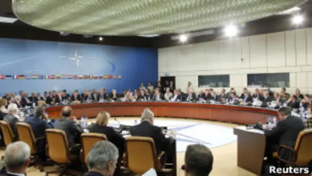 В зале заседаний НАТО в Брюсселе