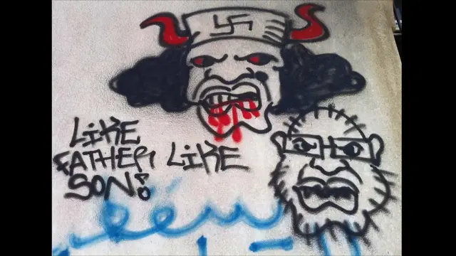 Карикатура на Каддафи:"Какой сын, такой и отец"