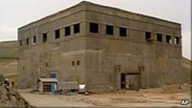 Israel membom tempat yang diduga pembangkit nuklir September 2007