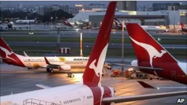 Banyak penerbangan Qantas dibatalkan