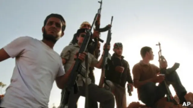 مسلحون ليبييون