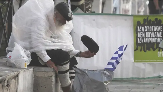 massa demonstran di Athena