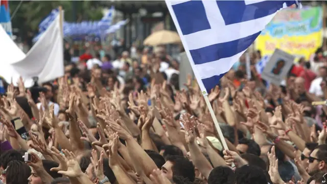 massa demonstran di Athena