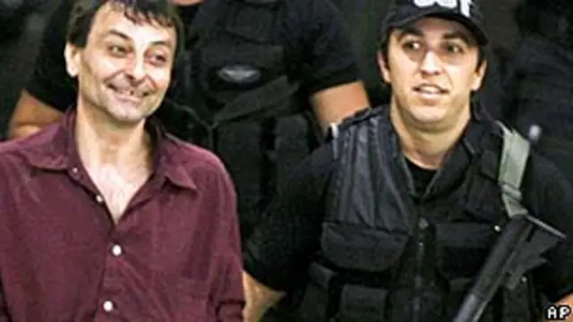 Battisti sempre negou as acusaçõesroleta cassino apostaassassinato 