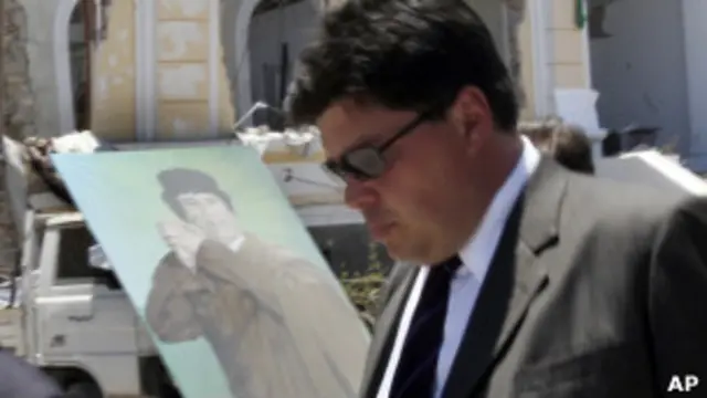 ميخائيل مارغيلوف في زيارة سابقة لبنغازي