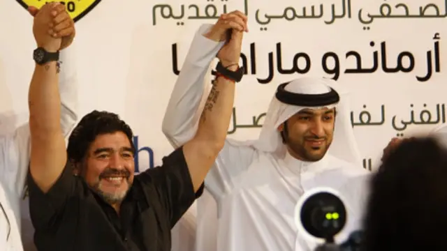 Maradona sekarang melatih al-Wasl di Dubai