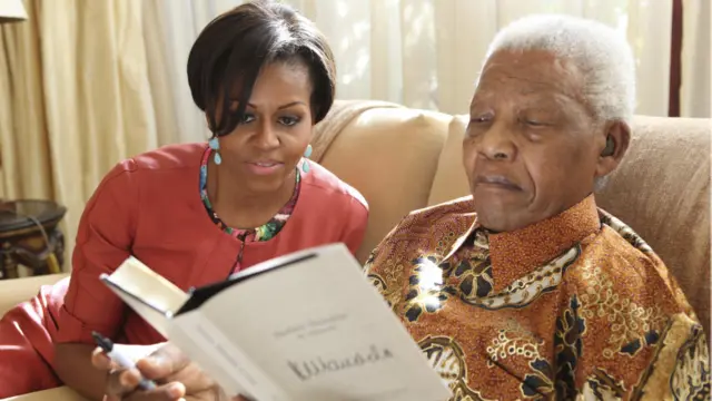 مانديلا وميشيل أوباما