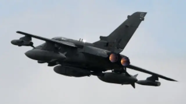 طائرة تابعة للناتو