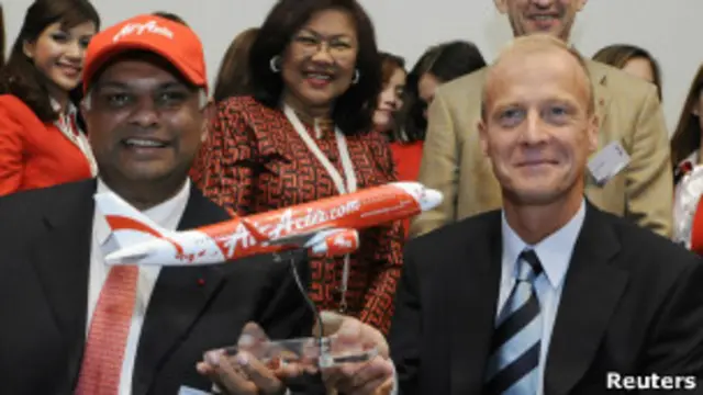 Tony Fernandes dan Tom Enders