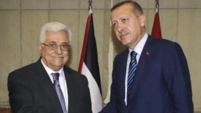 محمود عباس مع طيب رجب أردوجان