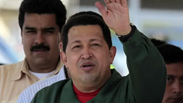 Presiden Venezuela Hugo Chavez berobat dan menjalani operasi di Kuba.