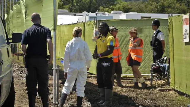 Полицейские оцепили место происшествия