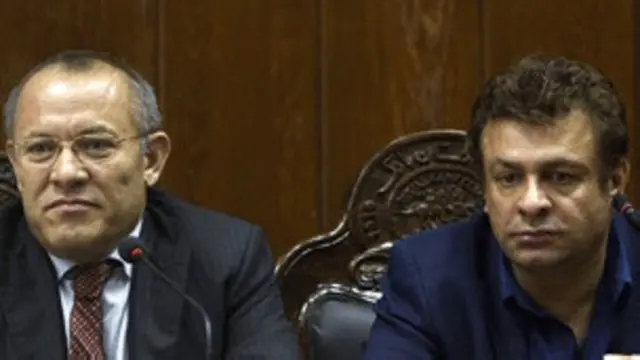 شیرخان فرنود و خلیل‌الله فروزی به عنوان عاملان اصلی بحران کابل بانک هر یک به پنج سال حبس محکوم به مجازات شده اند