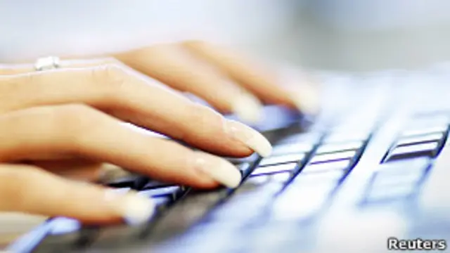 Teclado de computadora.