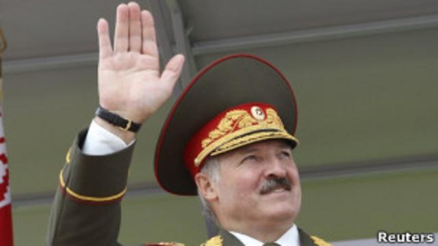 Россияне считают, что Александр Лукашенко проводит враждебную Москве политику 