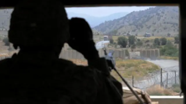  باجوڑ ایجنسی میں سرحد پار افغاستان سے شدت پسندوں کے حملے میں ایک سکیورٹی اہلکار ہلاک ہوآ،آئی ایس پی آر۔