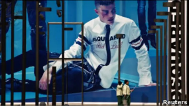 Publicidad de artículos de lujo en Pekín