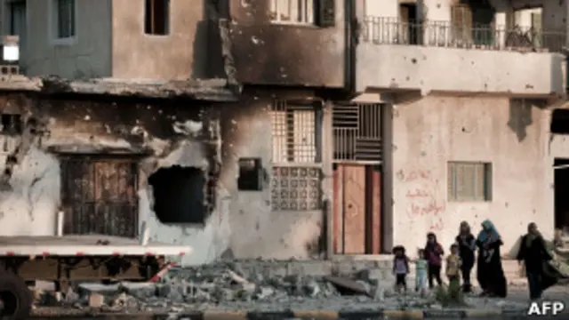 آثار قصف على مصراتة