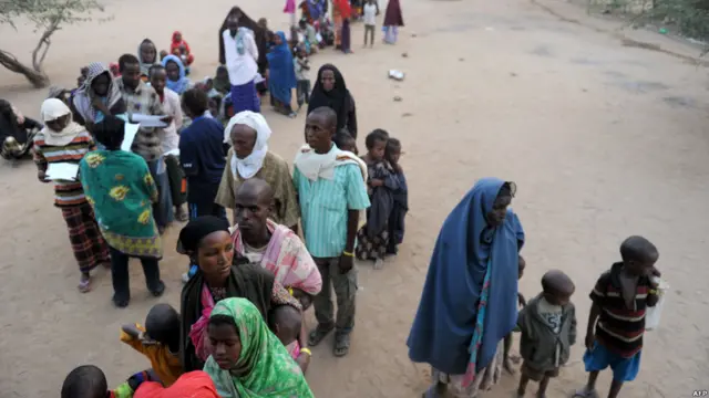  Pengungsi asal Somalia di kam pengugsi Dadaab di Kenya.