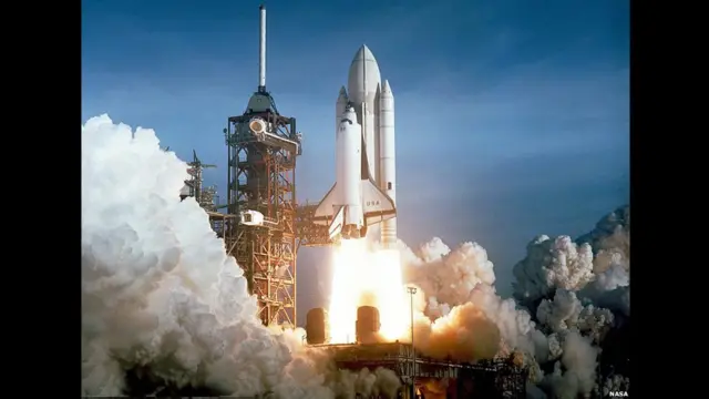 Шатл "Колумбия" готовится к полету, апрель 1981год