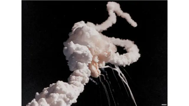 A explosão do ônibus espacial Challenger (fotos: Nasa)