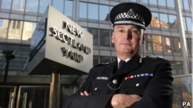 Сэр Пол Стивенсон