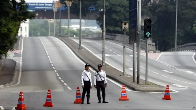 polisi Malaysia berjaga di Kuala Lumpur