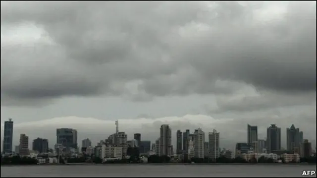 भारत में मौनसून की बारिश का महीना चार महीने तक रहता है