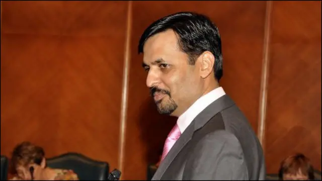 علی کامران چشتی نے لکھا کہ ’جو باتیں مصطفیٰ کمال کر رہے ہیں وہ کوئی نئی نہیں ہیں اور اس سے ملتی جلتی باتیں ایم کیو ایم کے رہنما ذاتی حیثیت میں کرتے رہے ہیں