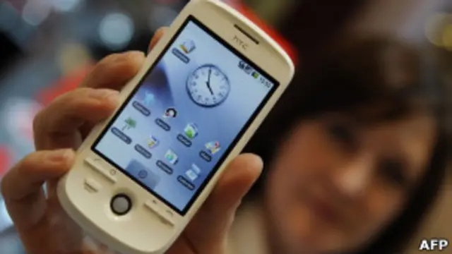 Смартфон HTC 