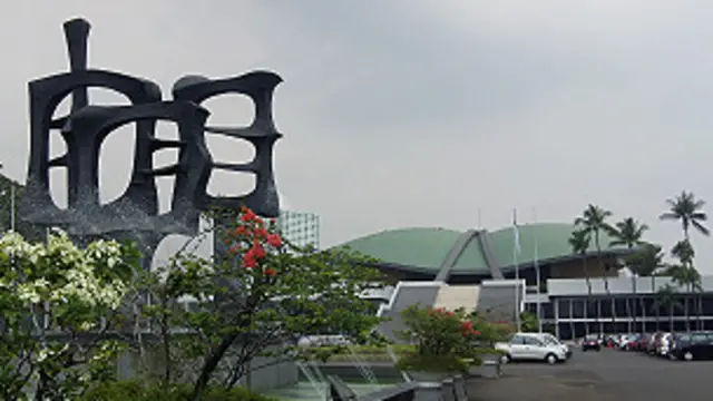 Tekanan politik dari DPR membuat pemekaran wilayah di Indonesia terus dilakukan. 