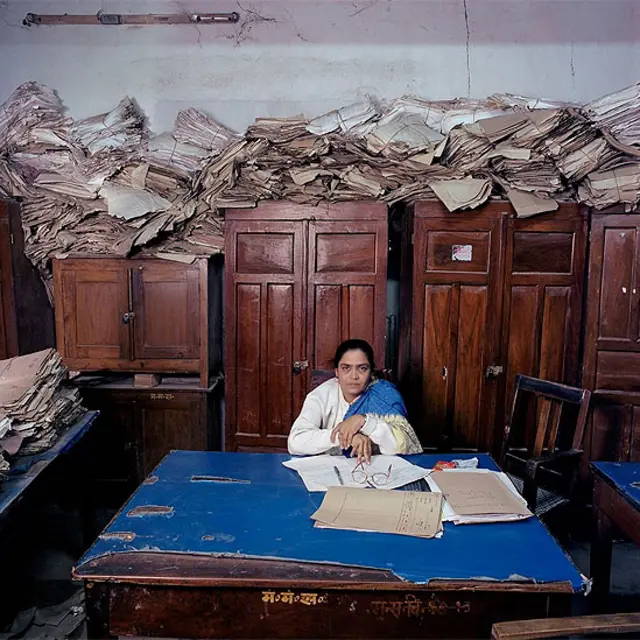 Fotos sobre la exposición Burocracia de Jan Banning. (http://www.janbanning.com)