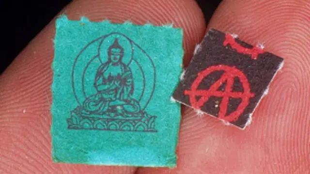 لصقات ال اس دي