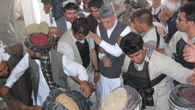 Presiden Hamid Karzai