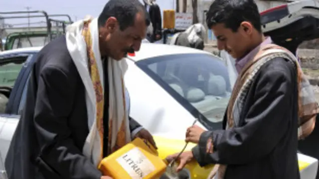 Kekurangan bahan bakar di Yaman