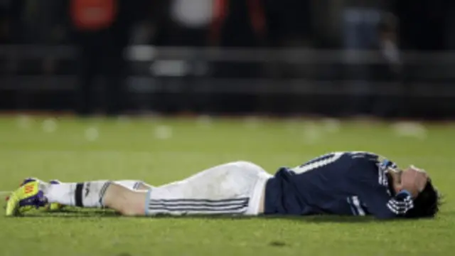 Lionel Messi tak bisa menutupi kekecewaannya setelah Argentina gagal lolos ke semifinal.