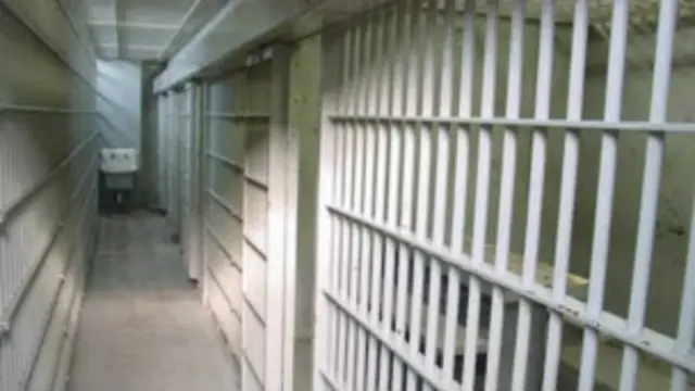 سلولهای زندان در ایران