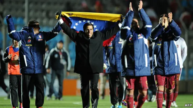 venezolanos celebran triunfo ante Chile