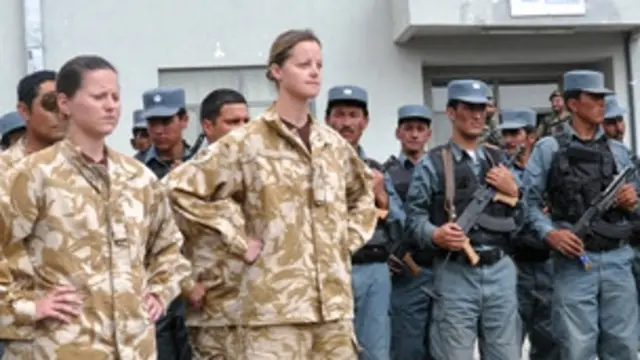 زیلان نو صد و سی سرباز در بامیان دارد