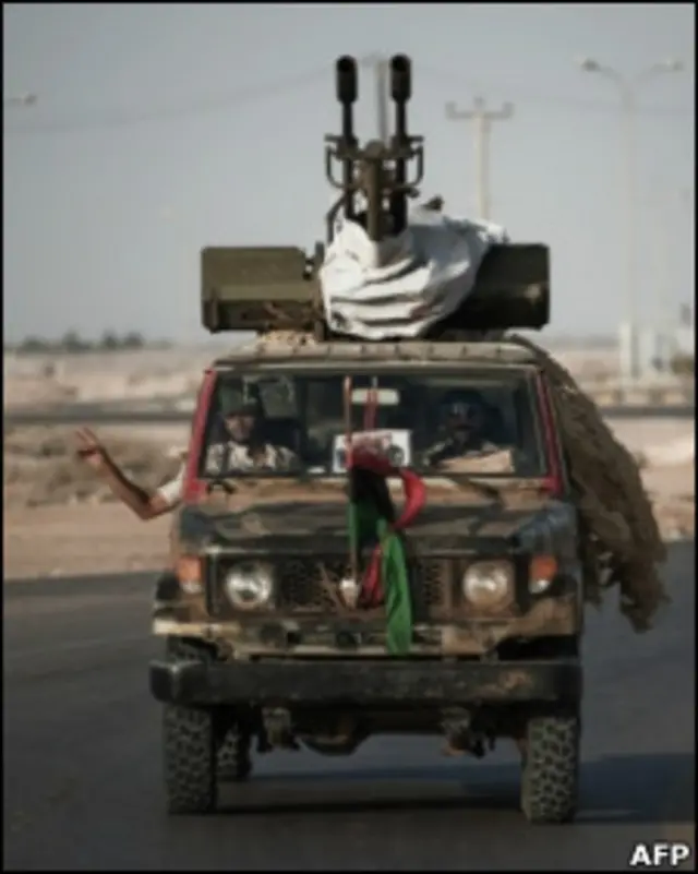 کئی ملک پہلے ہی لیبیا کی اندونی محاذ آرائی میں ایک فریق کی مدد کرنے پر نیٹو کو تنقید کا نشانہ بنا چکے ہیں