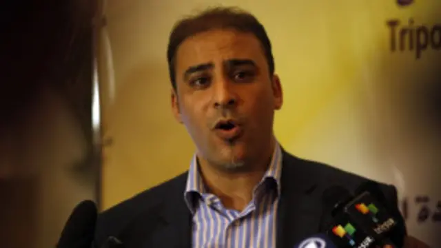 Juru bicara rezim Gaddafi mengejek Inggris atas kematian pemimpin militer kelompok pemberontak Libia.