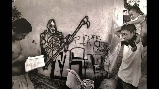 Foto correspondiente a la exposición “Desarraigos” 