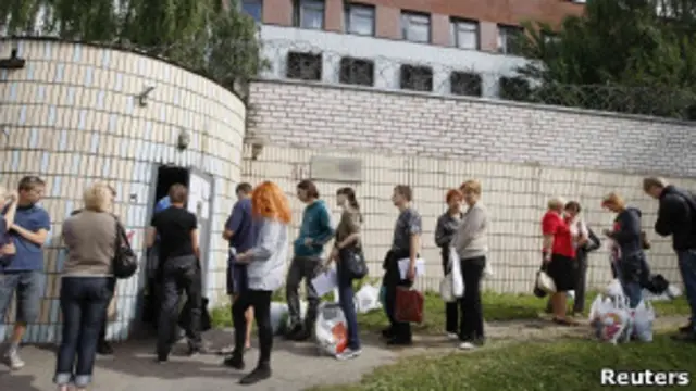 Очередь у СИЗО Минска